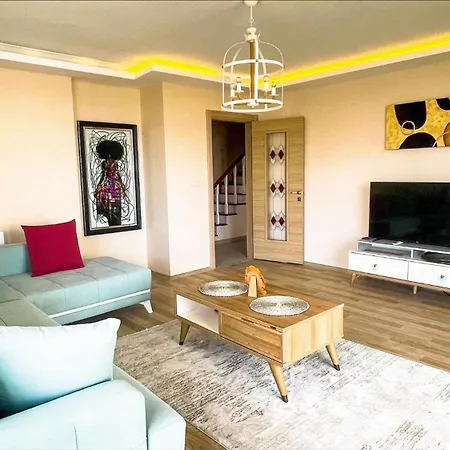 شقة Luxury Duplex With Wonderful View In Izmit